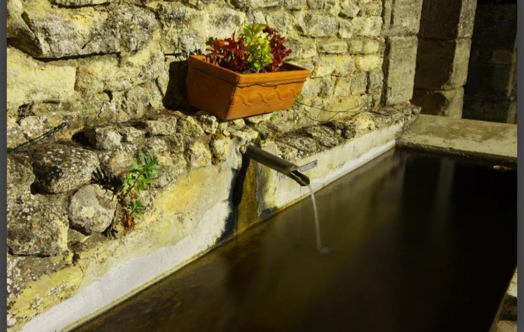 Dunloe Chambre & Terrasse Chez L'Habitant Avec Borne Recharge Electrique Chantemerle-lès-Grignan 외부 사진